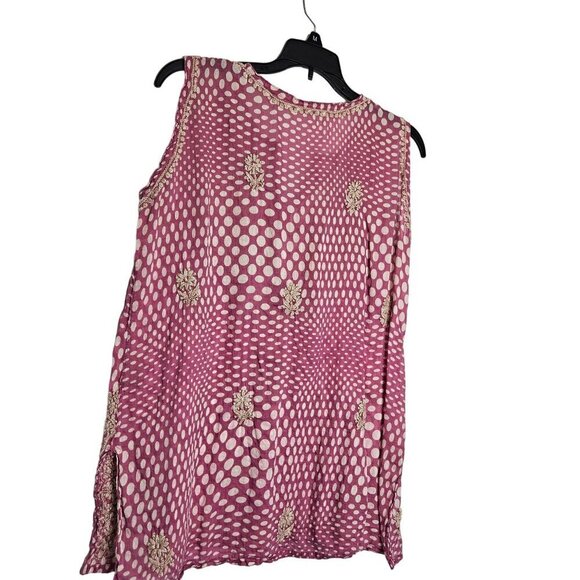 Brand Unknown Sleeveless Pink Polka Dot Top With Floral Tan Embroidery sz Medium - Picture 9 of 11